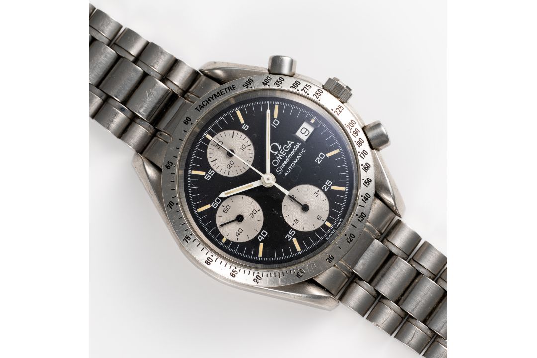 A GENTLEMAN'S SIZE STAINLESS STEEL OMEGA SPEEDMASTER AUTOMATIC CHRONOGRAPH BRACELET WATCH CIRCA - Image 4 of 8