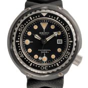 A RARE GENTLEMAN'S SIZE TITANIUM & CERAMIC COATED SEIKO 