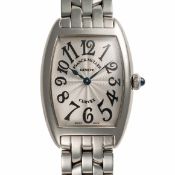 A LADIES STAINLESS STEEL FRANCK MULLER CURVEX BRACELET WATCH CIRCA 2005, REF. 1752 QZ WITH GUILLOCHE