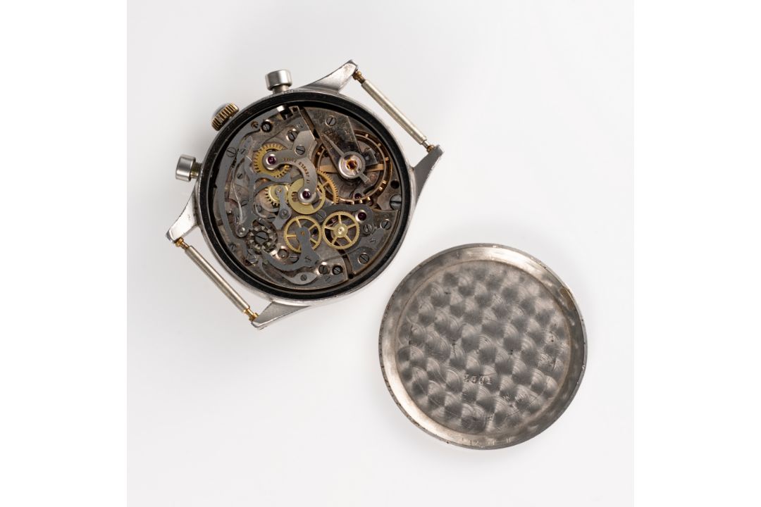 A GENTLEMAN'S LARGE SIZE STAINLESS STEEL NIMER CHRONOGRAPH WRIST WATCH CIRCA 1940s, REF. 2501 - Image 8 of 8