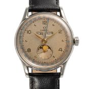 A RARE GENTLEMAN'S SIZE STAINLESS STEEL OMEGA COSMIC TRIPLE CALENDAR MOONPHASE WRIST WATCH CIRCA