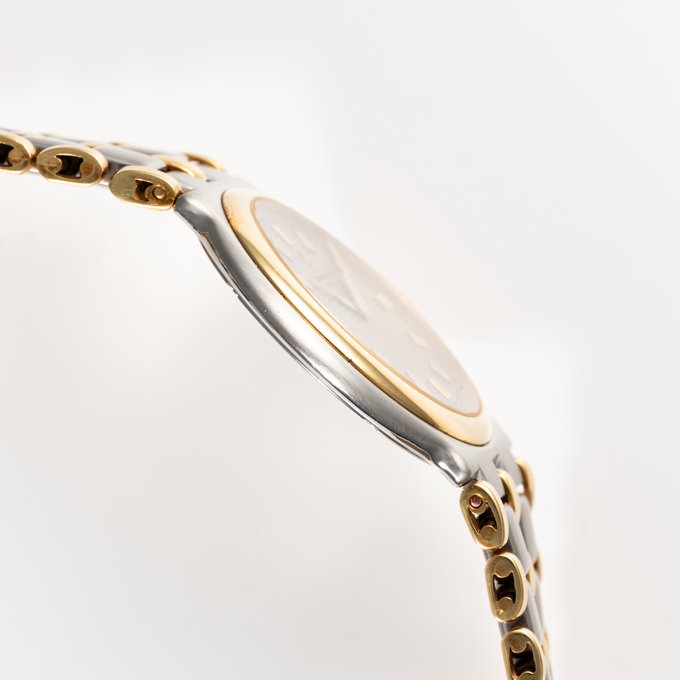 A RARE GENTLEMAN'S SIZE STEEL & SOLID GOLD VACHERON CONSTANTIN PATRIMONY ULTRA THIN BRACELET WATCH - Image 6 of 10