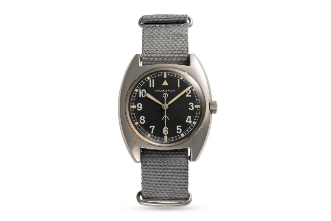 A GENTLEMAN'S SIZE STAINLESS STEEL BRITISH MILITARY HAMILTON RAF WRIST WATCH DATED 1975 Movement: - Image 2 of 7
