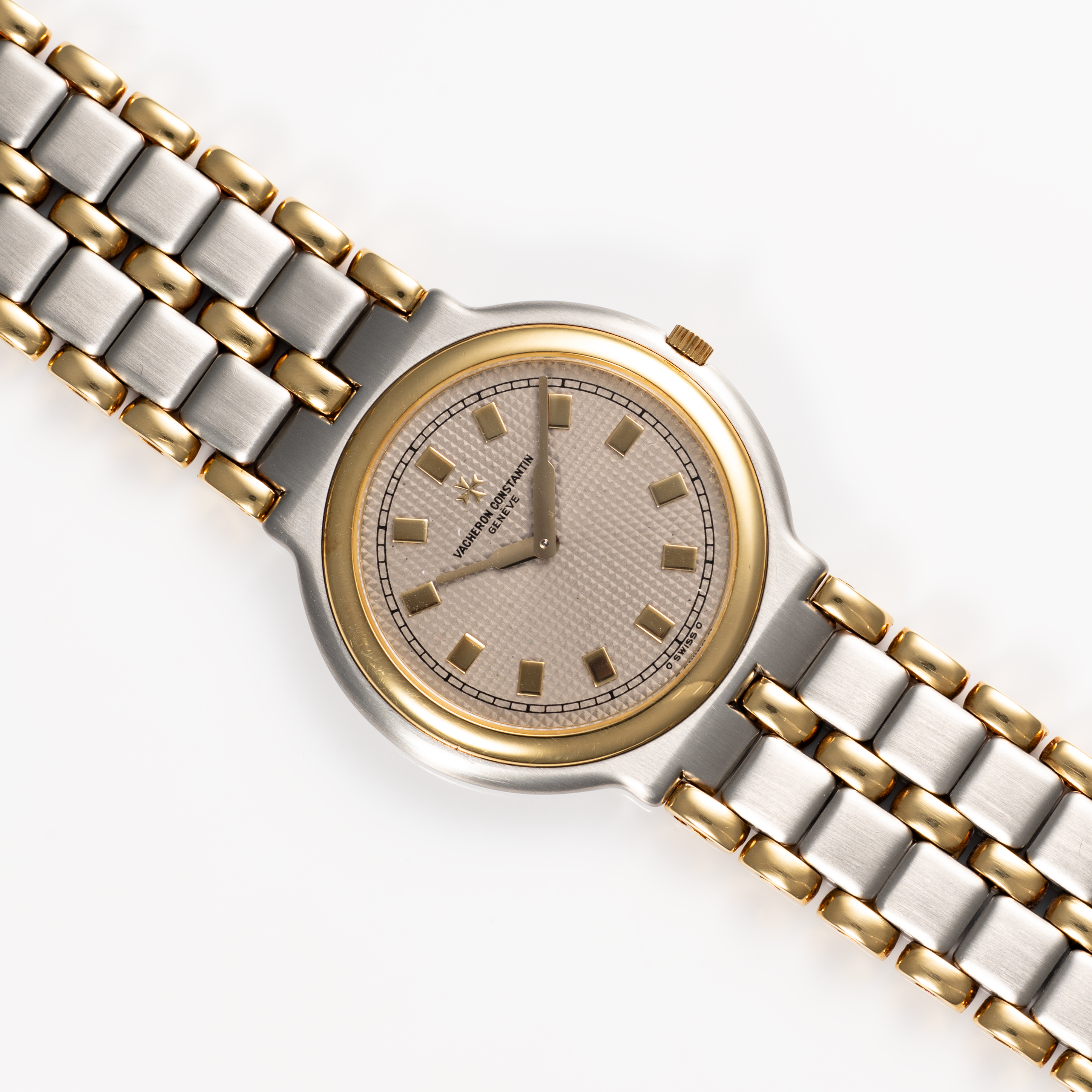 A RARE GENTLEMAN'S SIZE STEEL & SOLID GOLD VACHERON CONSTANTIN PATRIMONY ULTRA THIN BRACELET WATCH - Image 4 of 10