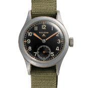 A GENTLEMAN'S BRITISH MILITARY RECORD W.W.W. WRIST WATCH CIRCA 1945, PART OF THE 