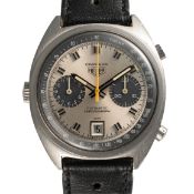 A GENTLEMAN'S SIZE STAINLESS STEEL HEUER CARRERA AUTOMATIC CHRONOGRAPH WRIST WATCH CIRCA 1974,