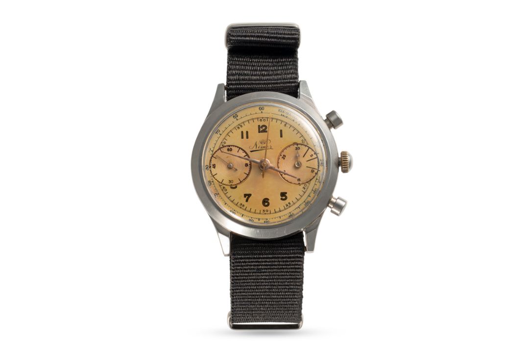 A GENTLEMAN'S LARGE SIZE STAINLESS STEEL NIMER CHRONOGRAPH WRIST WATCH CIRCA 1940s, REF. 2501 - Image 2 of 8