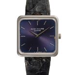 A RARE 18K SOLID WHITE GOLD PATEK PHILIPPE WRIST WATCH CIRCA 1970s, REF. 4222 WITH BLUE "SIGMA" DIAL