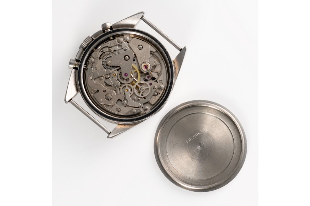 A GENTLEMAN'S STAINLESS STEEL BRITISH MILITARY CWC ROYAL NAVY PILOTS CHRONOGRAPH WRIST WATCH DATED - Image 8 of 8