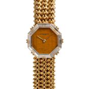 A LADY'S FINE & RARE 18K SOLID GOLD VACHERON CONSTANTIN BRACELET WATCH CIRCA 1970s WITH TIGERS EYE