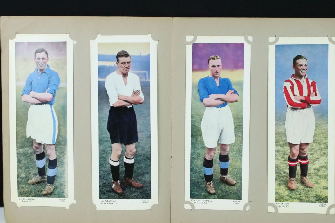 Cigarette Cards - A collection of Topical Times Football Panel Portrait Cards to include a full - Image 6 of 8