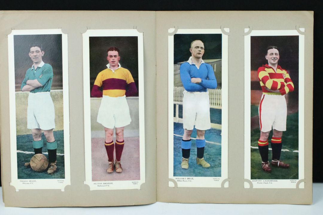 Cigarette Cards - A collection of Topical Times Football Panel Portrait Cards to include a full - Image 8 of 8