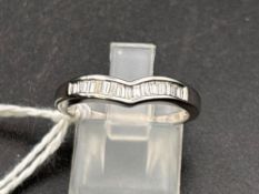 18ct white gold half eternity ring, size N