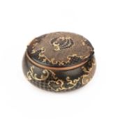 λ AN ITALIAN GOLD-MOUNTED TORTOISESHELL AND GOLD PIQUÉ SNUFFBOX, PROBABLY NAPLES, CIRCA 1750,