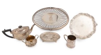 A mixed lot, comprising: a George III silver teapot stand by Henry Chawner, London 1795, a waiter, a
