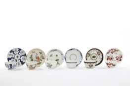 A COLLECTION OF THREE WORCESTER TEA BOWLS AND SAUCERS C.1770-85 comprising: one of reeded form