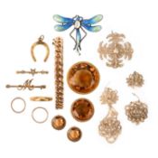 A COLLECTION OF 19TH CENTURY AND LATER JEWELLERY