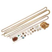 A LARGE COLLECTION OF GOLD AND BASE METAL JEWELLERY