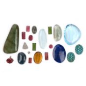 A COLLECTION OF LOOSE GEMSTONES