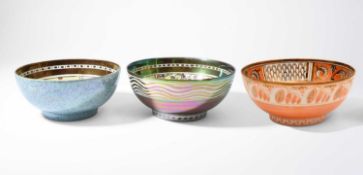 Susie Cooper (1902-1995) A Gloria lustre bowl, circa 1925
