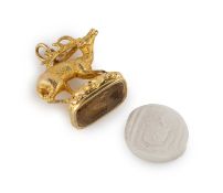 An early-19th century novelty gold fob seal,