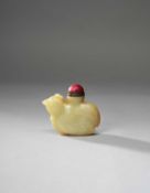 A CHINESE CELADON AND RUSSET JADE 'COCKEREL' SNUFF BOTTLE