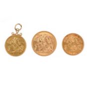 A SOVEREIGN, ELIZABETH II, 1968, AND TWO HALF SOVEREIGNS, VICTORIA, 1896 AND GEORGE V, 1914