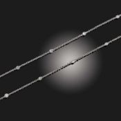 A DIAMOND SET GOLD CHAIN