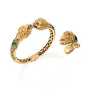 AN ENAMEL AND YELLOW GOLD DEMI-PARURE