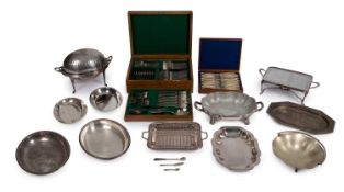 A mixed lot of electroplated items,