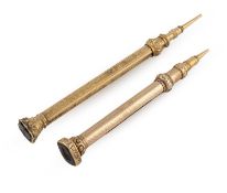 A Victorian gold propelling pencil,