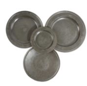 A PEWTER MULTI-REEDED CHARGER