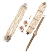 A COLLECTION OF JEWELLERY AND A LADY'S OMEGA WRISTWATCH
