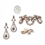 A SMALL SELECTION OF DIAMOND JEWELLERY AND AN AQUAMARINE