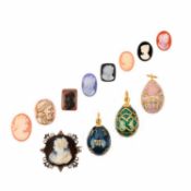 A SMALL COLLECTION OF EGG PENDANTS AND INTAGLIOS