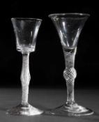 TWO AIR TWIST STEM WINE GLASSES