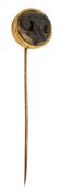 Of Taxidermy / Mourning interest. A highly unusual Victorian novelty stick pin, the circular gold
