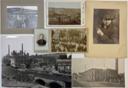 Fotographie große Umzugskiste mit Fotos und Dokumenten u.a. über 100 CDV