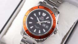 New Year Watch Auction - Featuring Cartier, Rolex, Omega & More