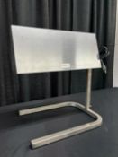 TRIPLE HEATLAMP