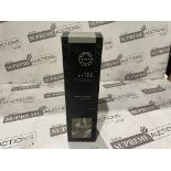 16 X BRAND NEW PECKSNIFFS ENGLAND 100ML PREMIUM SEA SPICE OCEAN COOL AND VELVET WOOD FRAGRANCED