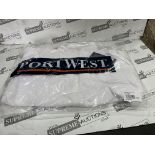 16 X BRAND NEW PORTWEST WHITE PREMIUM FLEECE WORK JACKETS SIZE LARGE (LOC: 21.17-AA1668)