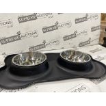 10 X BRAND NEW PREMIUM SMALL SILICONE BASED DOUBLE BOWL FEEDERS RRP £19 EACH (LOC: 42.11-AA5050)