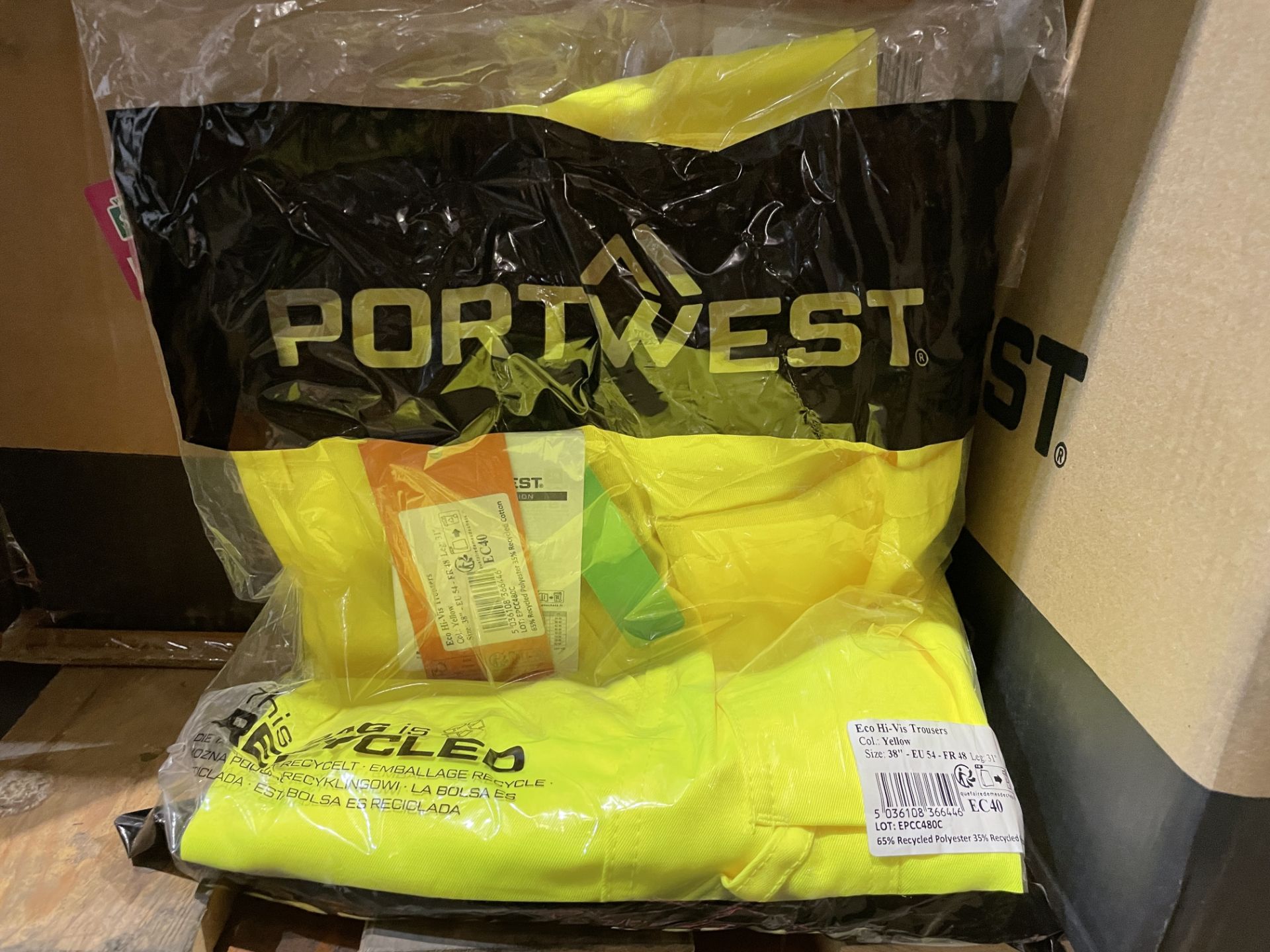 24 X BRAND NEW PAIRS OF PORTWEST HI VIS YELLOW PROFESSIONAL WORK TROUSERS SIZE 46 (LOC: 35.4-