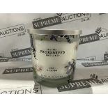 8 X BRAND NEW PECKSNIFFS ENGLAND 595.3G PREMIUM LILY AND LUPIN SCENTED CANDLES RRP £57 EACH (