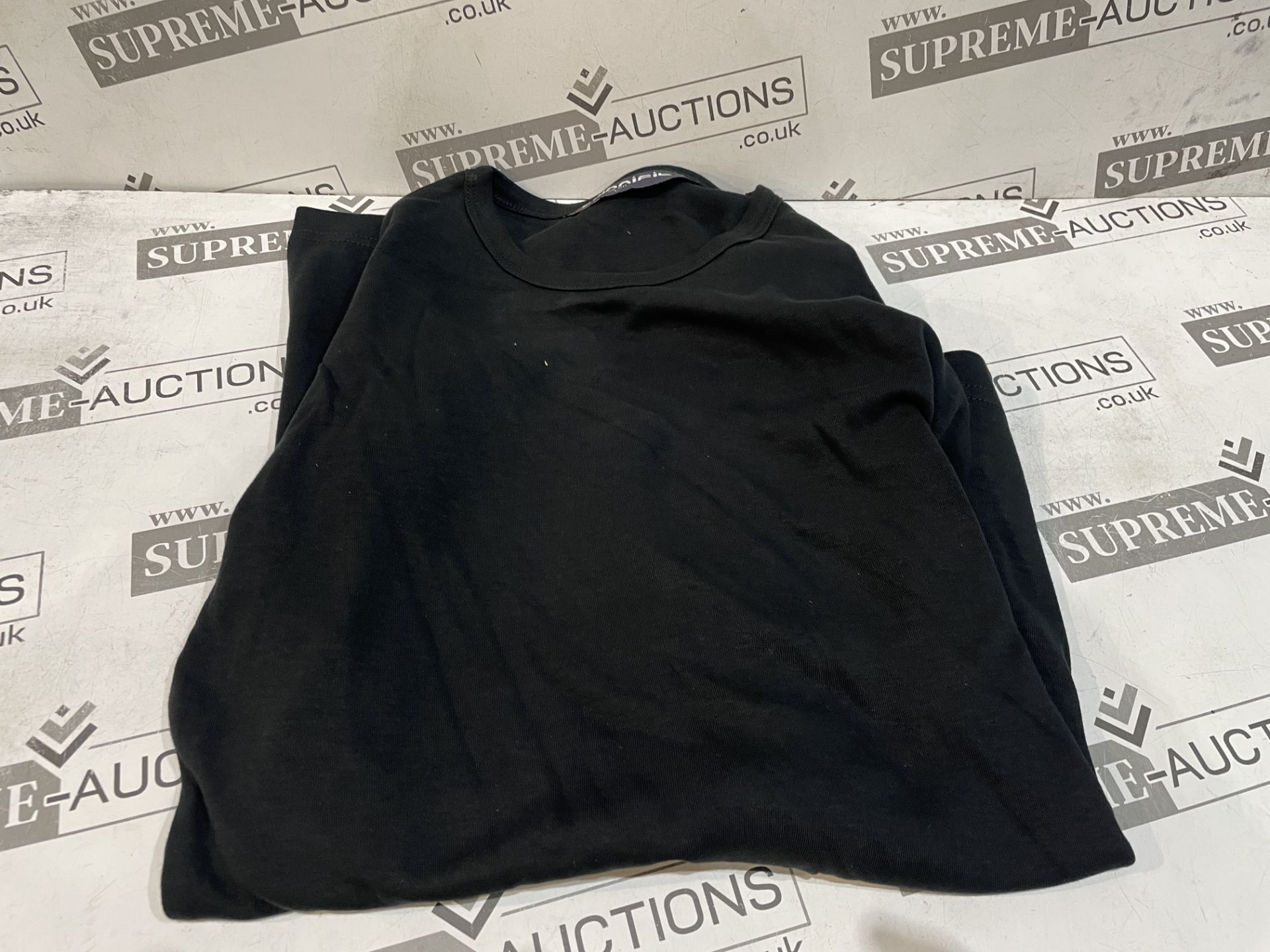 500 X PIECES OF ASSORTED PREMIUM CLOTHING IN VARIOUS DESIGNS AND SIZES. (STOCK COULD INLCUDE - Image 6 of 9