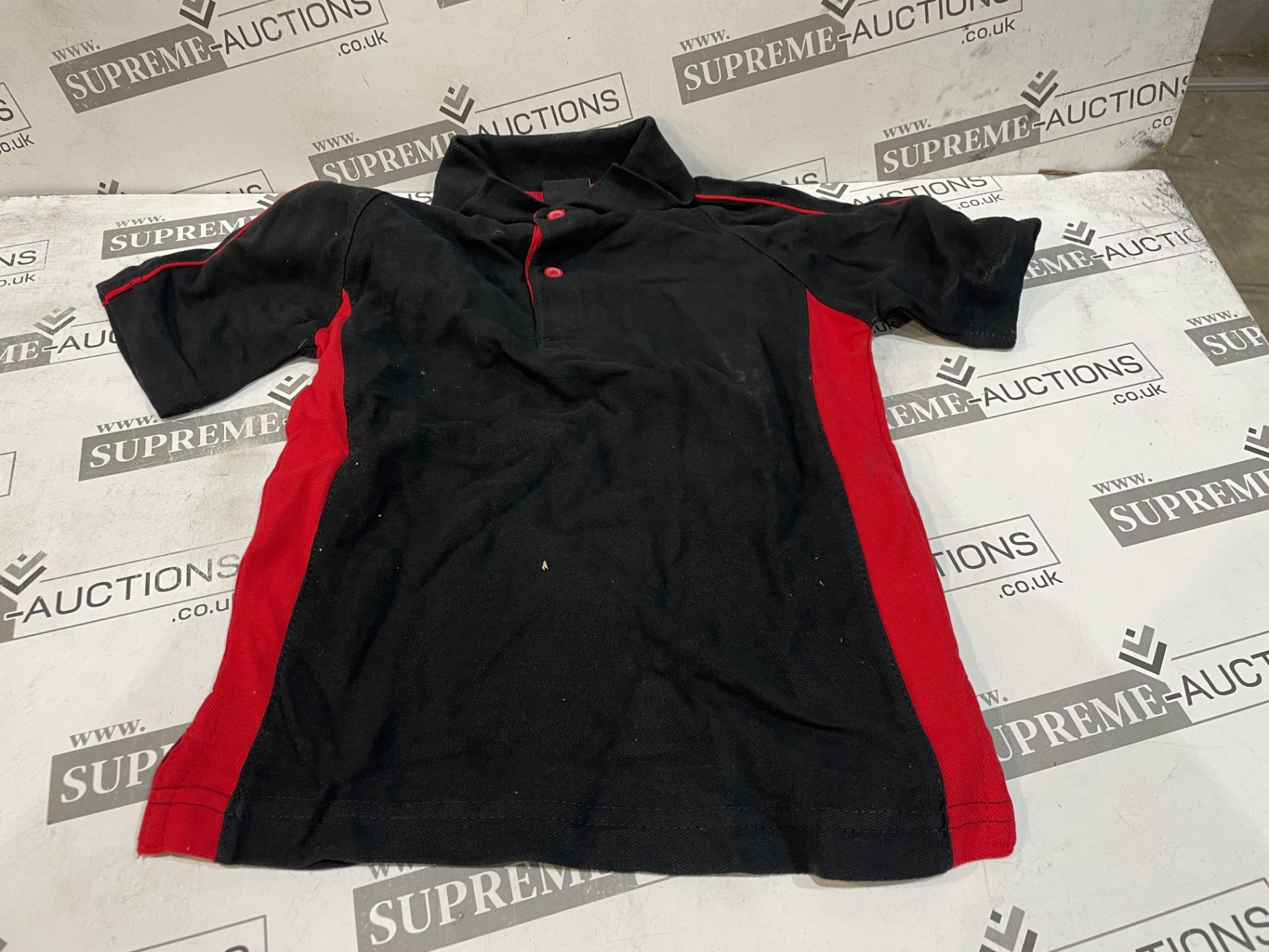 500 X PIECES OF ASSORTED PREMIUM CLOTHING IN VARIOUS DESIGNS AND SIZES. (STOCK COULD INLCUDE - Image 8 of 9