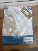36X FRONTROW FR240 IN MARINE WHITE, SIZE XS, IS A STYLISH, WOMEN’S POLO SHIRT DESIGNED FOR