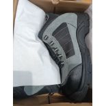 5X PAIRS OF PORTWEST FC63 COMPOSITELITE TREKKER BOOTS ARE HEAVY?DUTY SAFETY BOOTS DESIGNED IN A