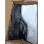 12X PAIRS OF PORTWEST FW83 BLACK SLIP?ON SAFETY BOOT S2 IS A UNISEX SAFETY FOOTWEAR BOOT DESIGNED